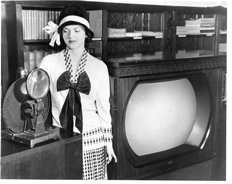 Jenkins model 102 "Radiovisor" television receiver | Smithsonian ...