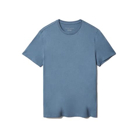 The Hive Favorites: Mens Sustainable, Organic Basic T-Shirts | The Hive