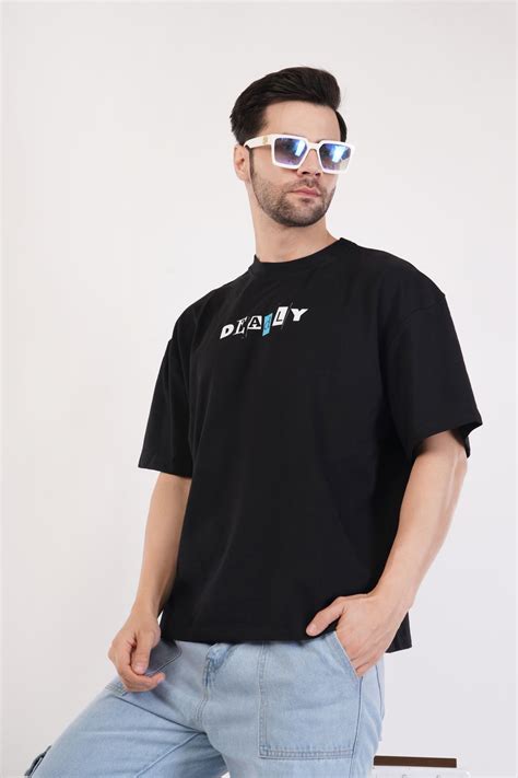 Oversized T-Shirts – Cloveify