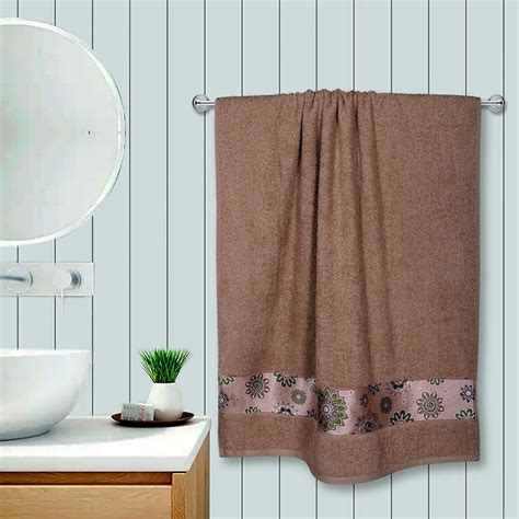 Century 450 GSM Cotton Bath Towel (Size: 71x147 CM) – Rangoli