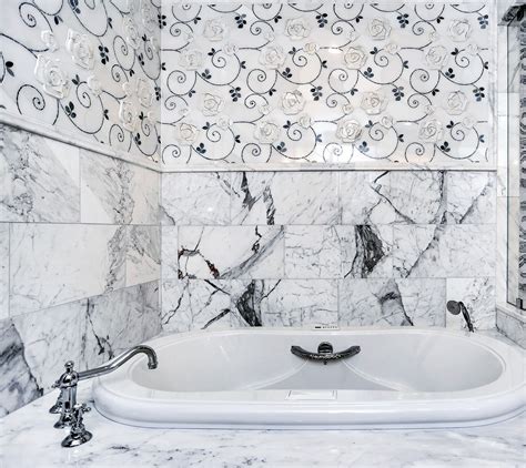 Luxury Marble Tile Tub Surround