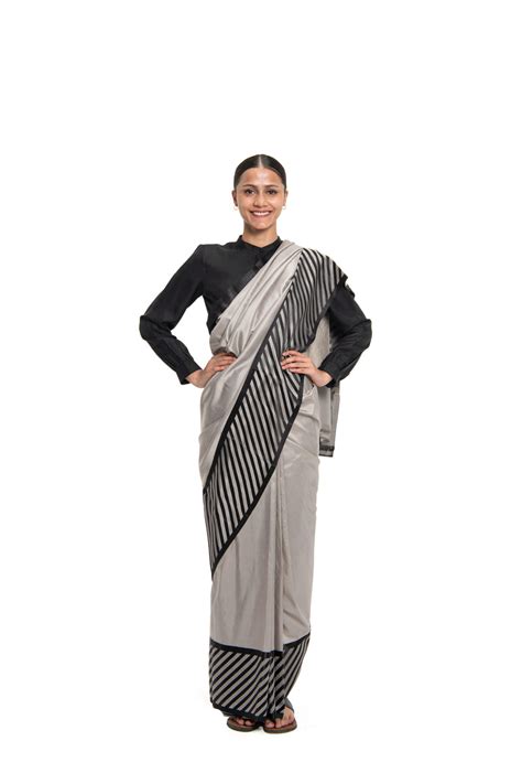 Buy Designer Saris Online - Designer Sarees Online Shopping – Raw Mango