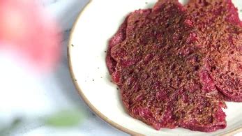 Beetroot Rawa Dosa - PotsandPans India