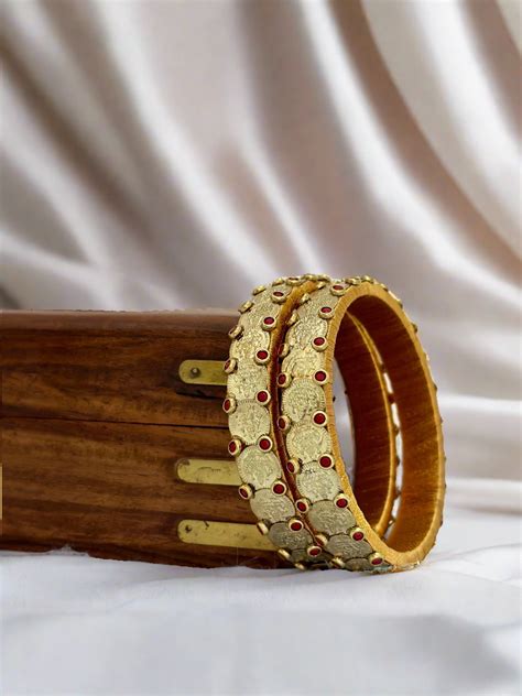 Maroon Silk Thread Coin Kada Bangles – Wow Knots