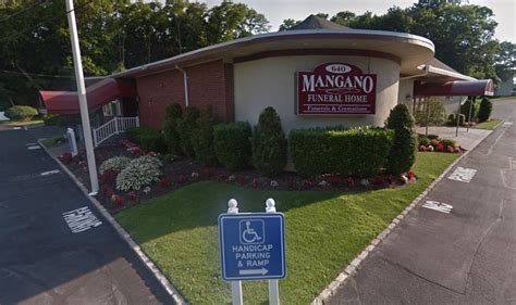 Mangano Family Funeral Home Of Middle Island | Middle Island NY