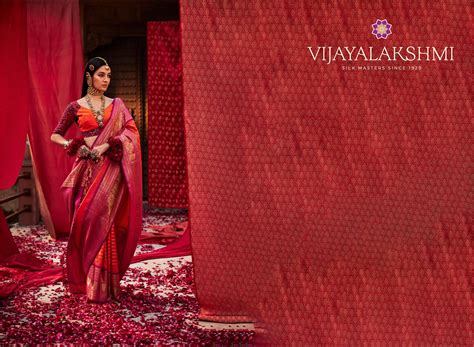 6 Reasons to Buy a Mysore Silk Saree in Bangalore - Vijayalakshmi Silks