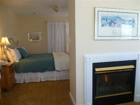 Cedar Court Inn (Fish Creek) - Inn Reviews & Photos - TripAdvisor