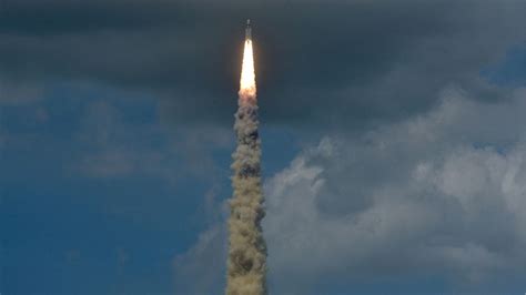 Chandrayaan-3 Successfully Enters Moon’s Orbit After 20 Days Of Lift ...