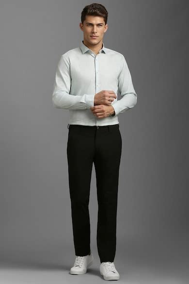 Buy Men Light Blue Textured Full Sleeves Casual Shirt Online - 39975459 ...