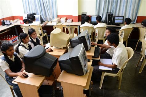 Computer Programming Trade School 的图像结果