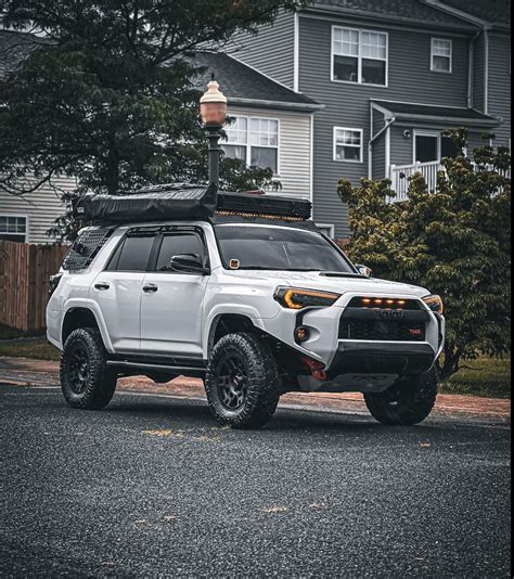 She cleans up nicely 🤤 : r/4Runner