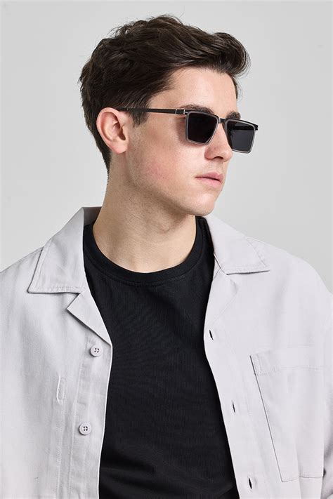Buy Men's Classic Square Black Sunglasses Online | Snitch – SNITCH