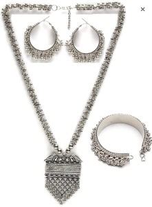 ICONIX Oxidised Silver Silver Silver Jewellery Set Price in India - Buy ...