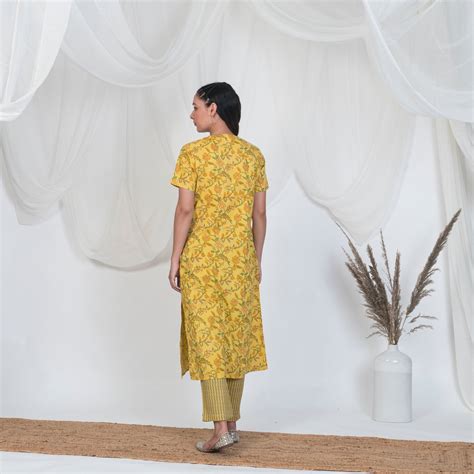Yellow Print Kurta with Pearl Buttons – akiso.store