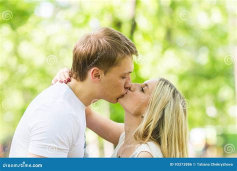 Romantic Happy Couple in Love on Nature. Man and Woman Kissing in ...
