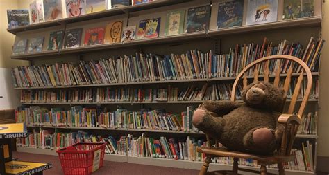 Reading - Ipswich Public Library