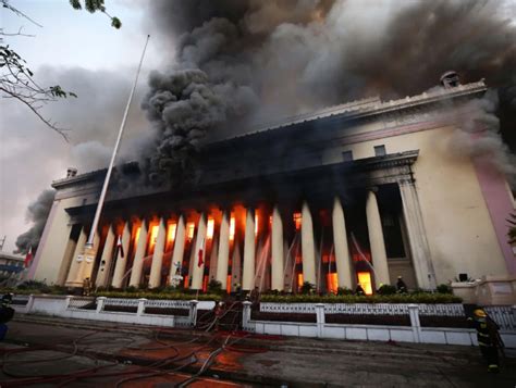 Manila: Huge fire guts historic post office building - WATCH - Manila ...