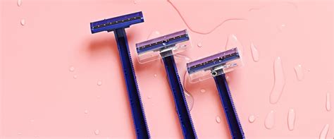 The 5 Major Types Of Razors & Which One To Use Based On One’s Skin Type