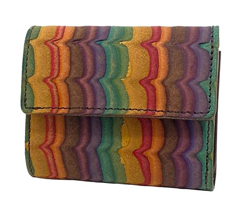 MAGNET Three Fold Compact Wallet | SOAR clothing