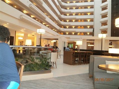 EMBASSY SUITES BY HILTON GREENVILLE GOLF RESORT & CONFERENCE CENTER ...