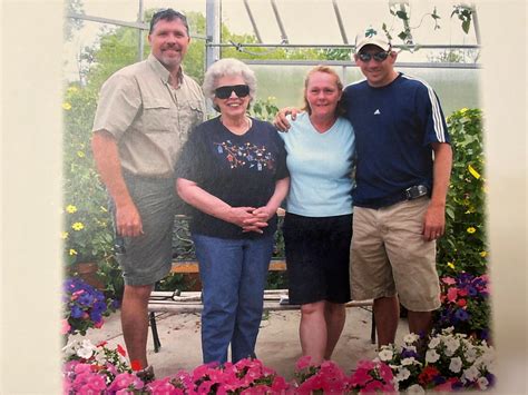 Pollock-Randal... - Pollock-Randall & Marysville Funeral Homes