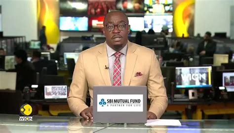 US-Venezuela tensions: Reports say crew paints Russian flag on tanker ...