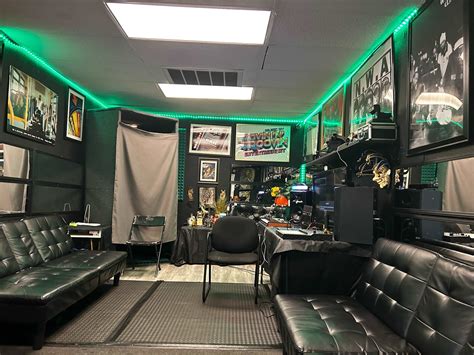 URBAN RECORDING STUDIO WITH VIEW OF THE STRIP, Las Vegas, NV | Event ...