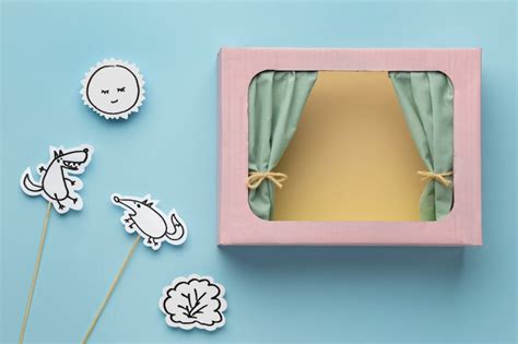 Paper Puppet Show 的图像结果