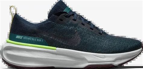 ZoomX Invincible 3 'Armory Navy Geode Teal' | Hype Fly India