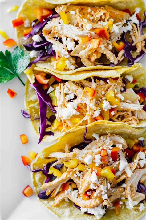 Healthy Sriracha Shredded Chicken Tacos - Jar Of Lemons