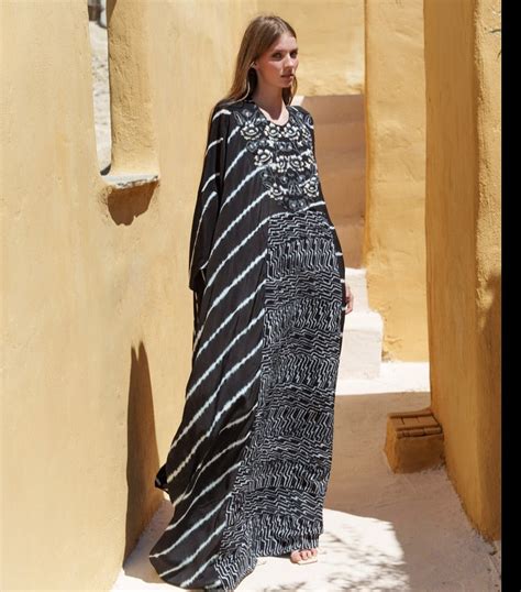 Black and white tie and dye embroidered kaftan