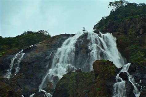 8 Famous Waterfalls In Goa To Explore - Flamingo Transworld