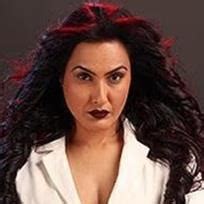 Kamya Punjabi - Movies, Biography, News, Age & Photos | BookMyShow