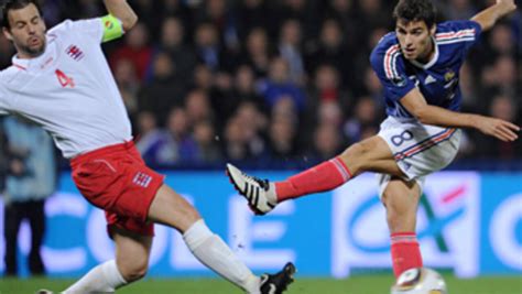 France beat modest Luxembourg 2-0 in third straight win