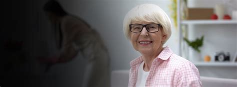 Senior Housekeeping Services in North Palm Beach & Nearby