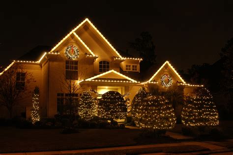 Best Type Of Outdoor Christmas Lights at William Everhart blog
