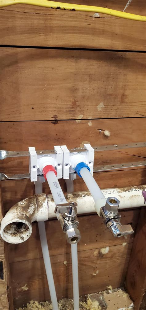 pex expansion fittings leaking : r/HomeImprovement