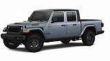 New 2025 Jeep Gladiator Willys Crew Cab in Medford # | Grava Chrysler ...