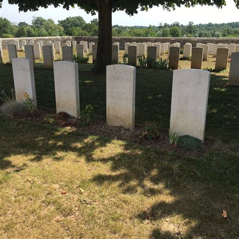LA CHAPELETTE BRITISH AND INDIAN CEMETERIES (2026) All You Need to Know ...