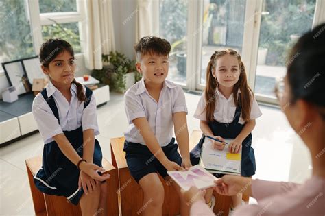 Kids Learning Class 的图像结果