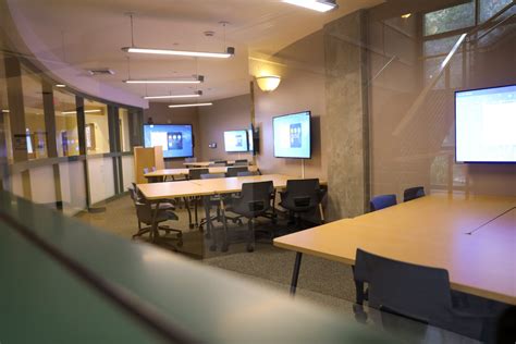 Office of the Dean Conference Rooms - Charlie Dunlop School of ...