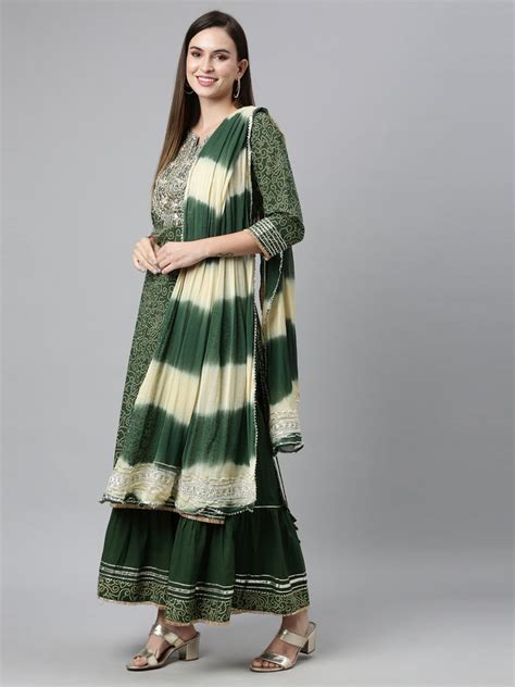 Neerus Green Floral Embroidered Jute Cotton Straight Kurta Set - Kurta ...