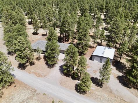 5 Acres- Hot Tub- King Beds- Pong&Pool- Disc Golf - Cabins for Rent in ...