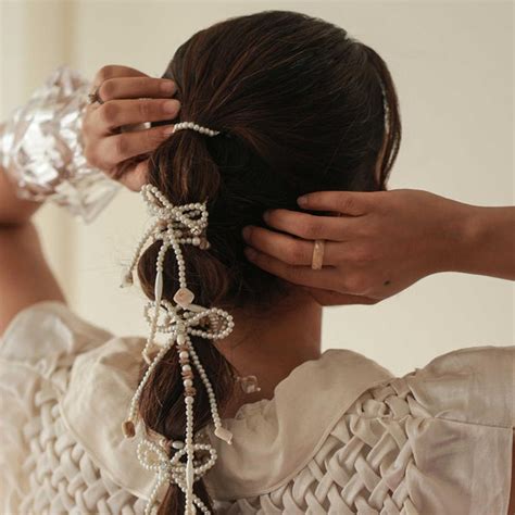 Diva Drapes Crystal & Pearl Tassels - Parandi - White – Hair Drama Company