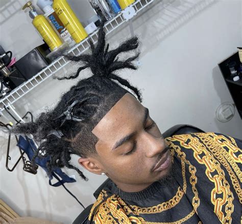 Pin by 🪂 on dreads | Taper fade long hair, Dreadlock hairstyles for men ...