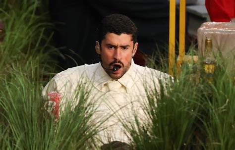 Stevie Wonder responds to rumors that's he not really blind