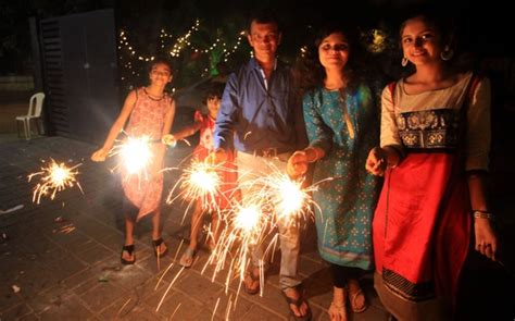 Buy Content (images,articles,microfilm) Syndication rights from The ...