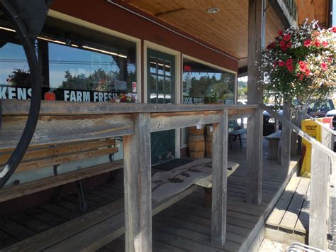 North Saanich Flavour Trails Deep Cove Market