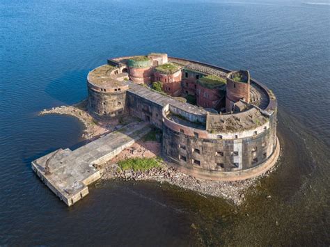 The Mysterious "Plague Fort" of St. Petersburg | War History Online