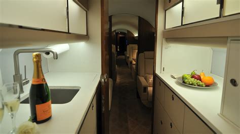 N776RB Gulfstream V - Jet Edge International S/N 585